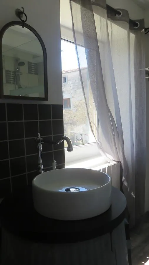 A La Belle Histoire Bed & Breakfast Chateauneuf-sur-Isere